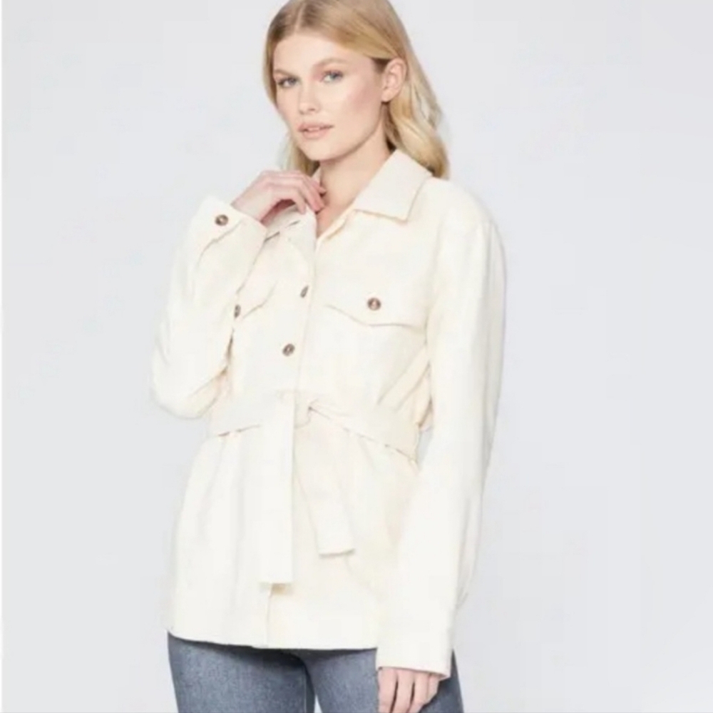 Paige Jansyn Long Sleeve Cream Breathable Button Up Shacket, Small Casual READ